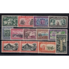 NUEVA ZELANDA 1940 Yv 243/55 SERIE COMPLETA NUEVA CON GOMA DE GRAN CALIDAD BARCOS NAVEGANTES EMITIDA DURANTE LA SEGUNDA GUERRA MUNDIAL 100 EUROS